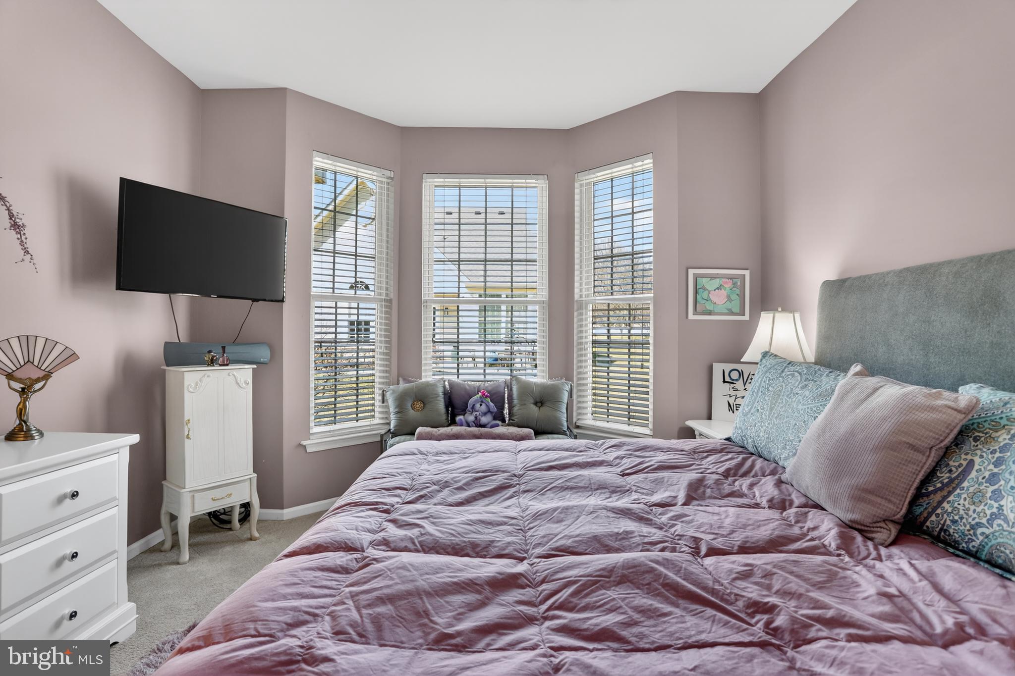 FLOWERS MILL - Residential