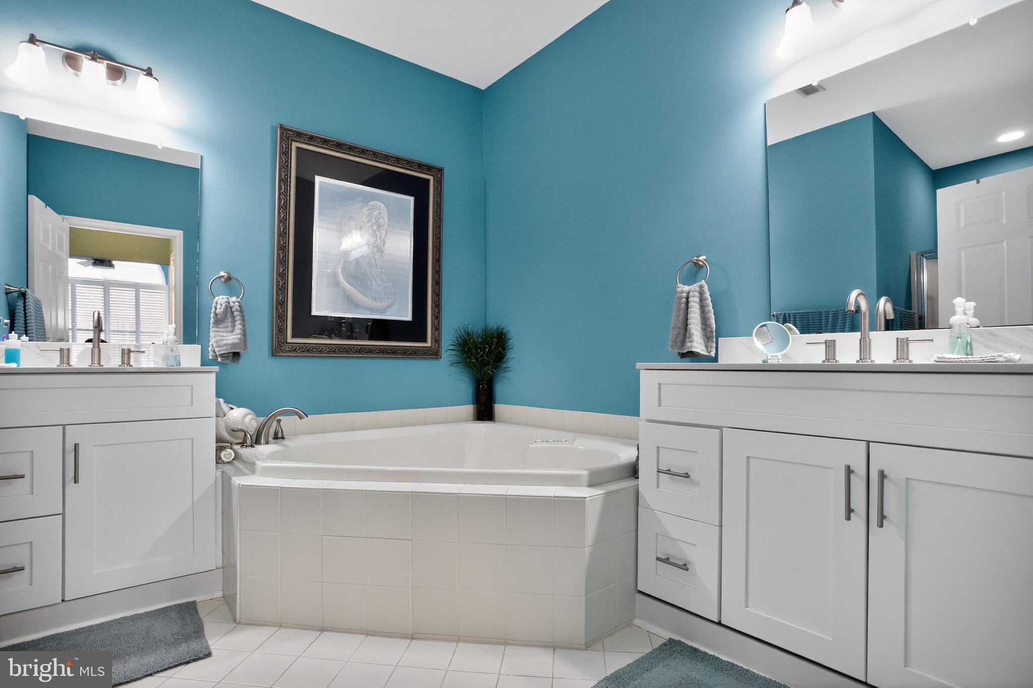 FLOWERS MILL - Residential