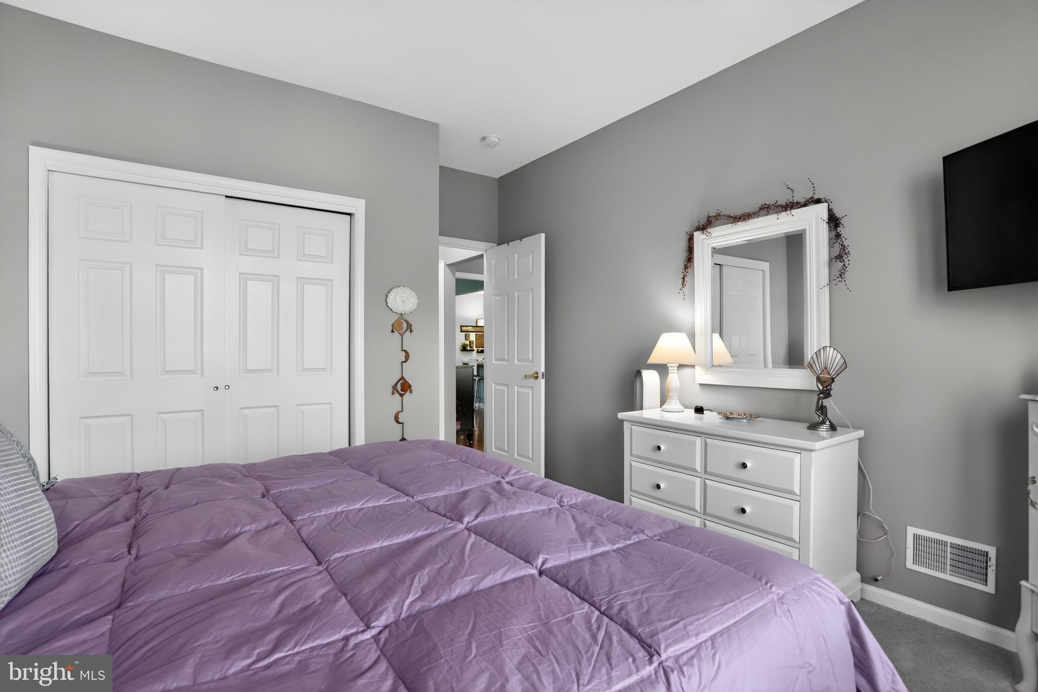 FLOWERS MILL - Residential