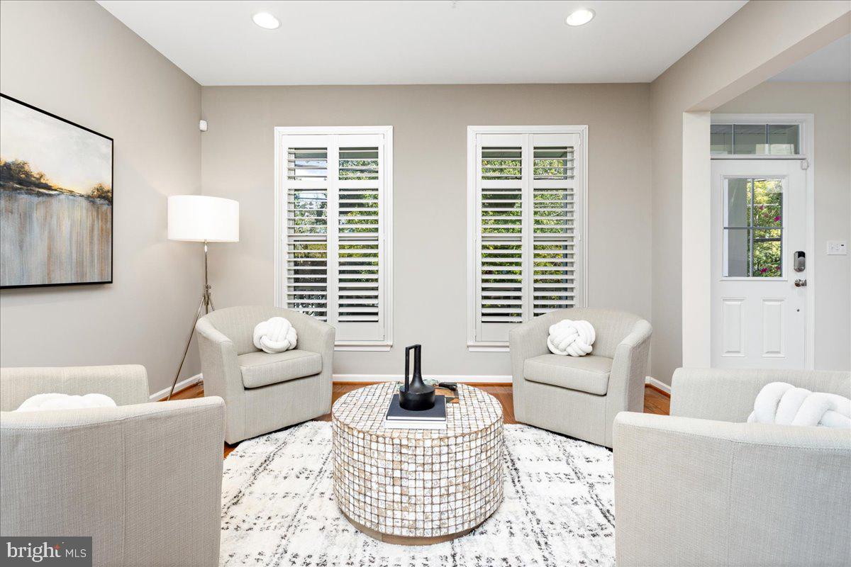 EASTPORT - Residential