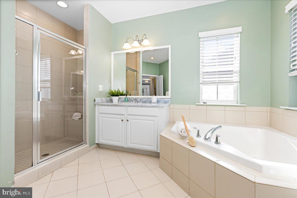 EASTPORT - Residential