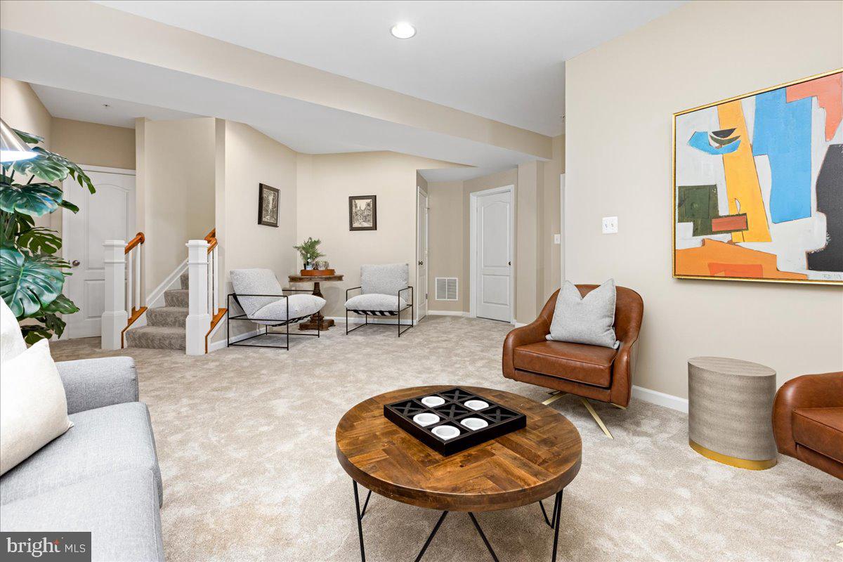 EASTPORT - Residential