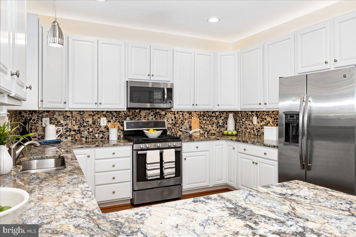 EASTPORT - Residential