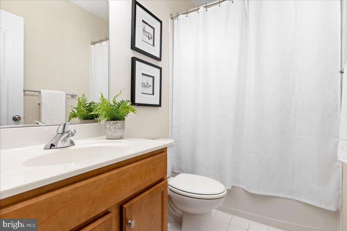 EASTPORT - Residential