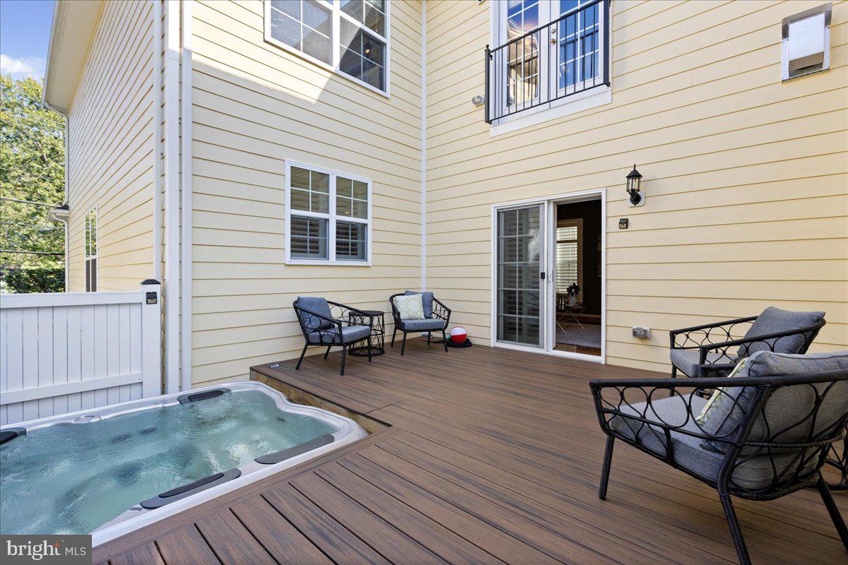 EASTPORT - Residential