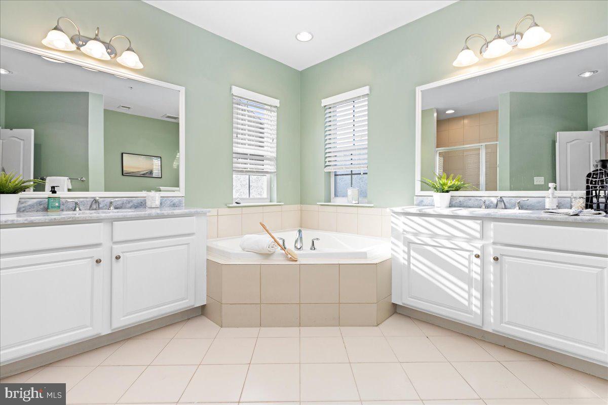 EASTPORT - Residential