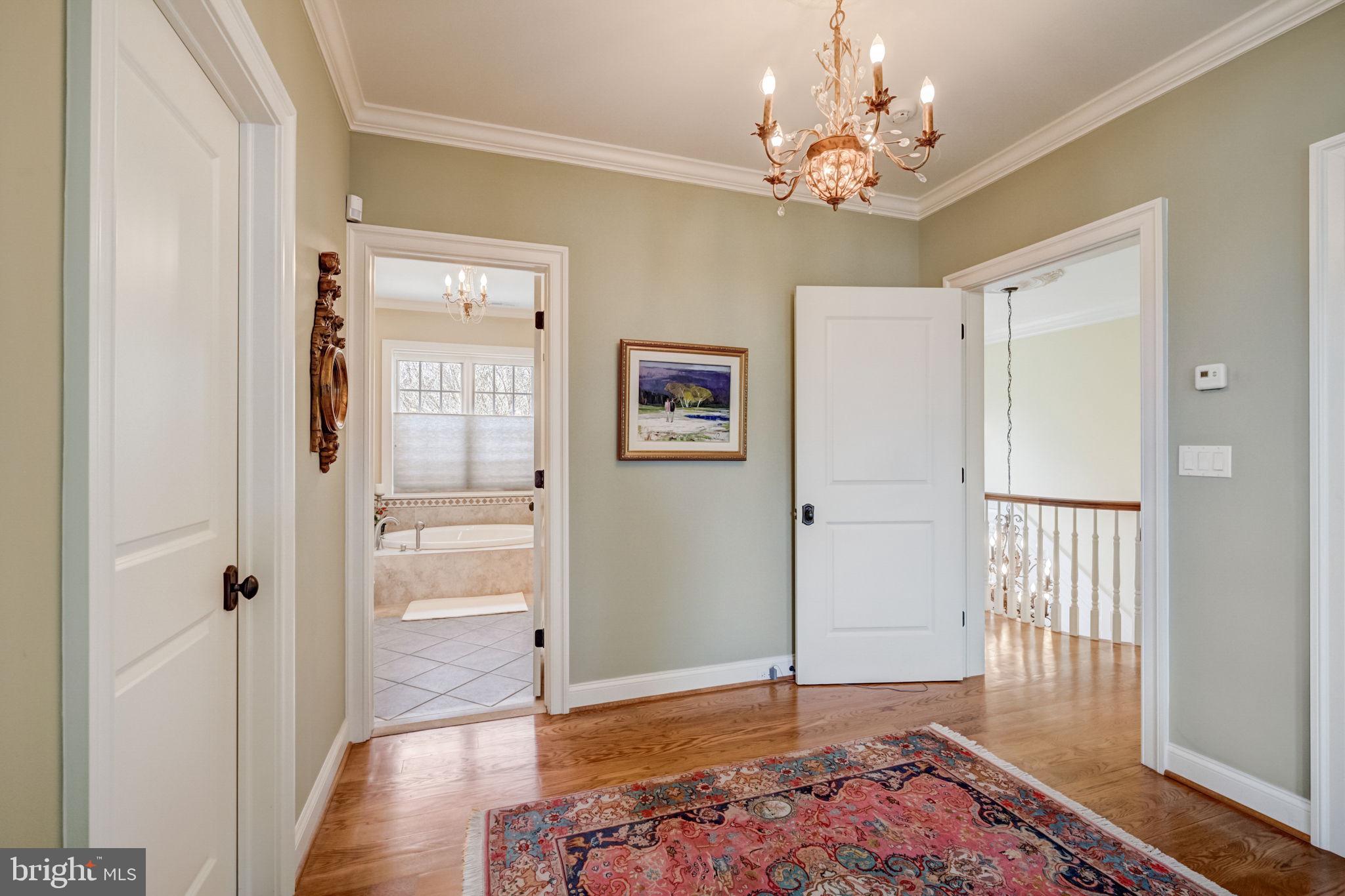 MEADOWBROOK - Residential