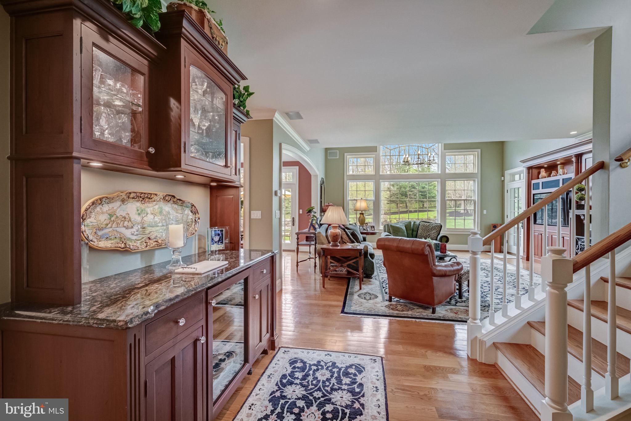 MEADOWBROOK - Residential