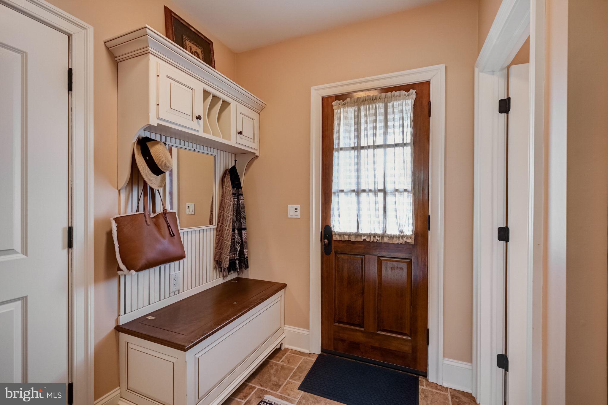 MEADOWBROOK - Residential