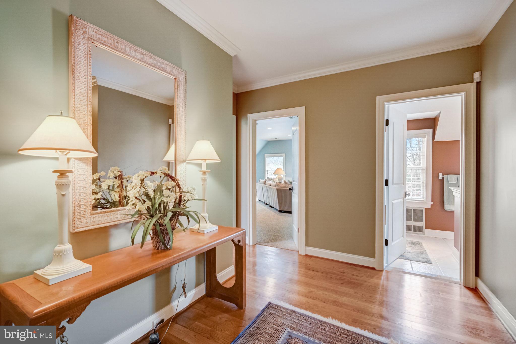 MEADOWBROOK - Residential