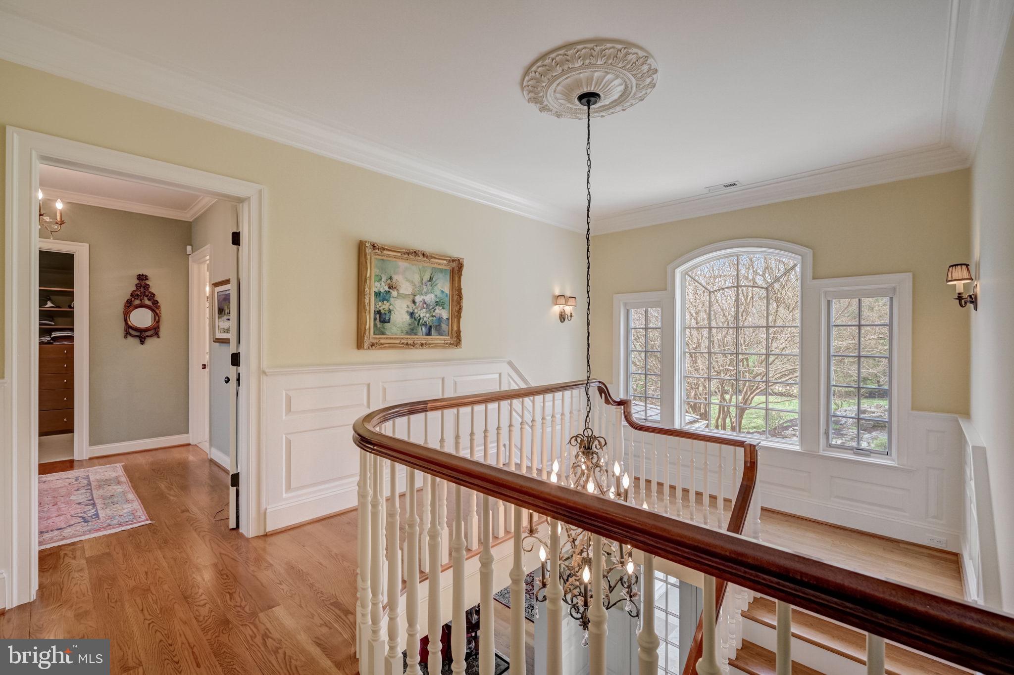 MEADOWBROOK - Residential