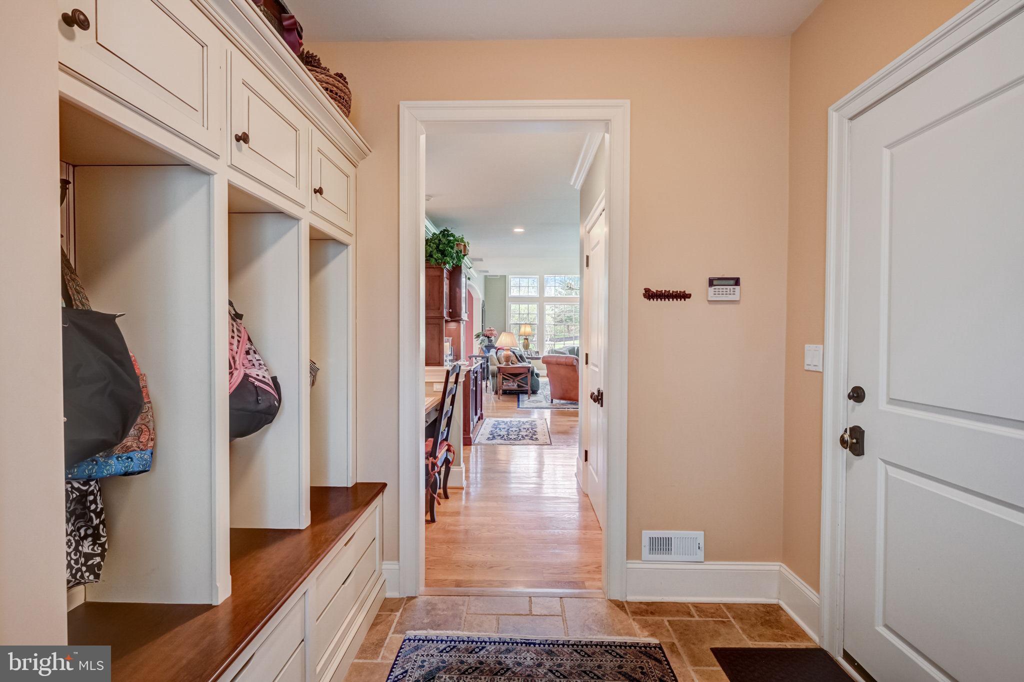 MEADOWBROOK - Residential