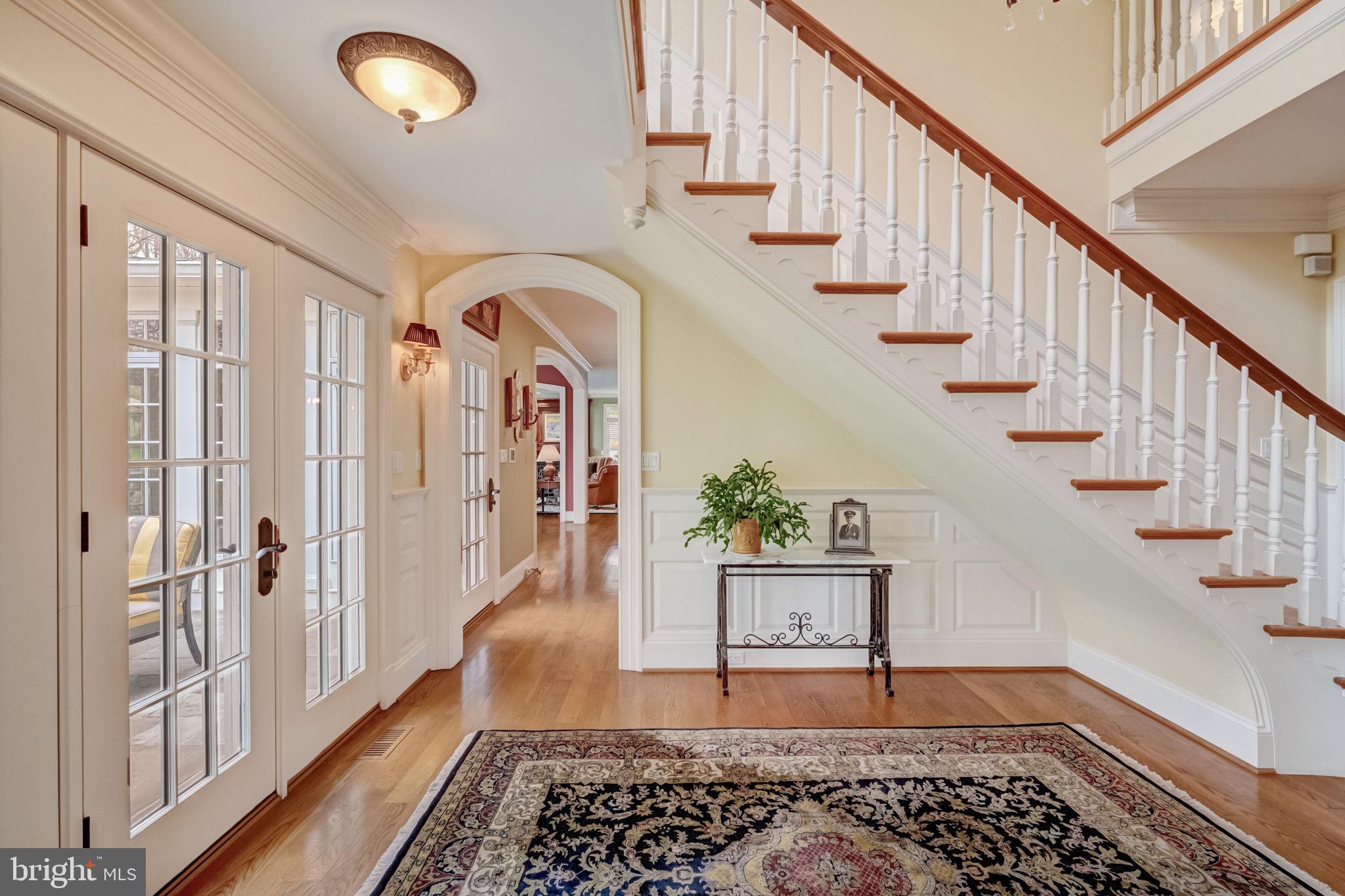 MEADOWBROOK - Residential