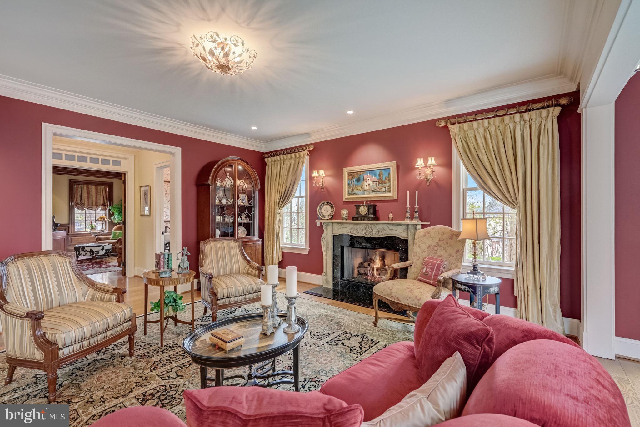 MEADOWBROOK - Residential