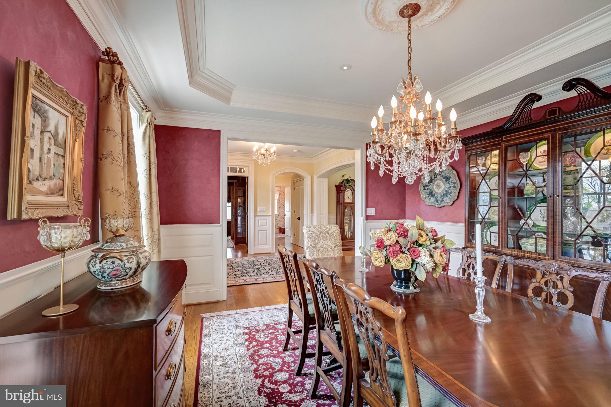 MEADOWBROOK - Residential