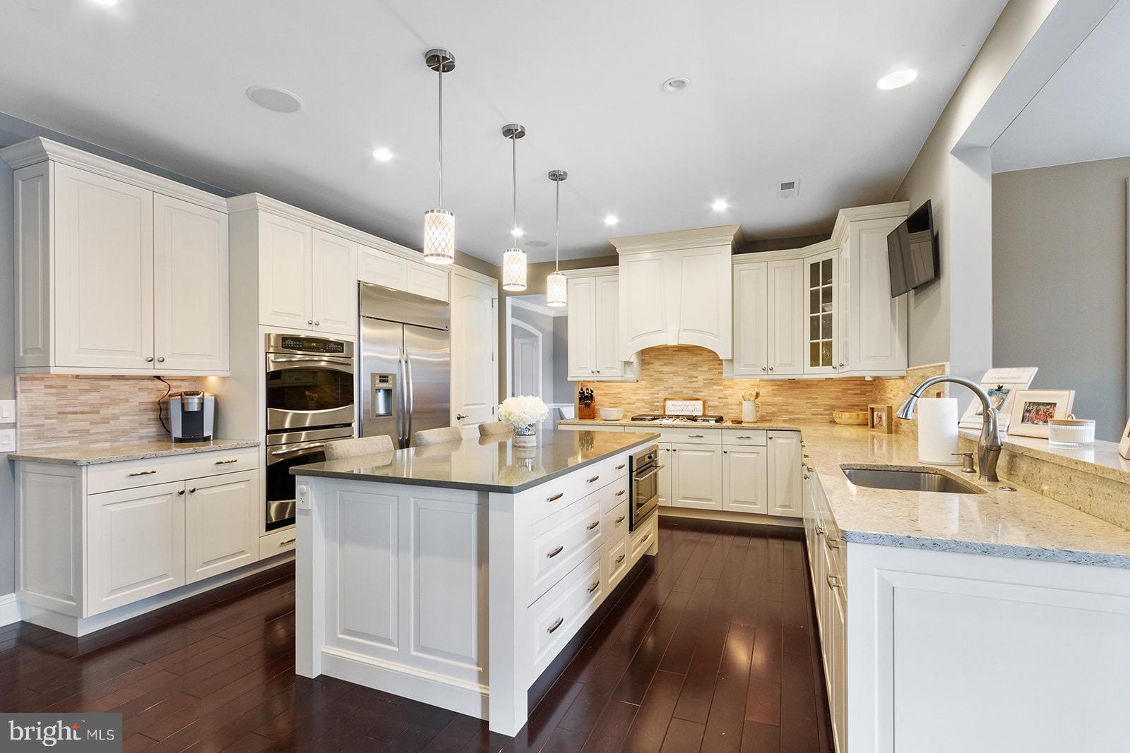 BEECHWOOD ESTATES - Residential