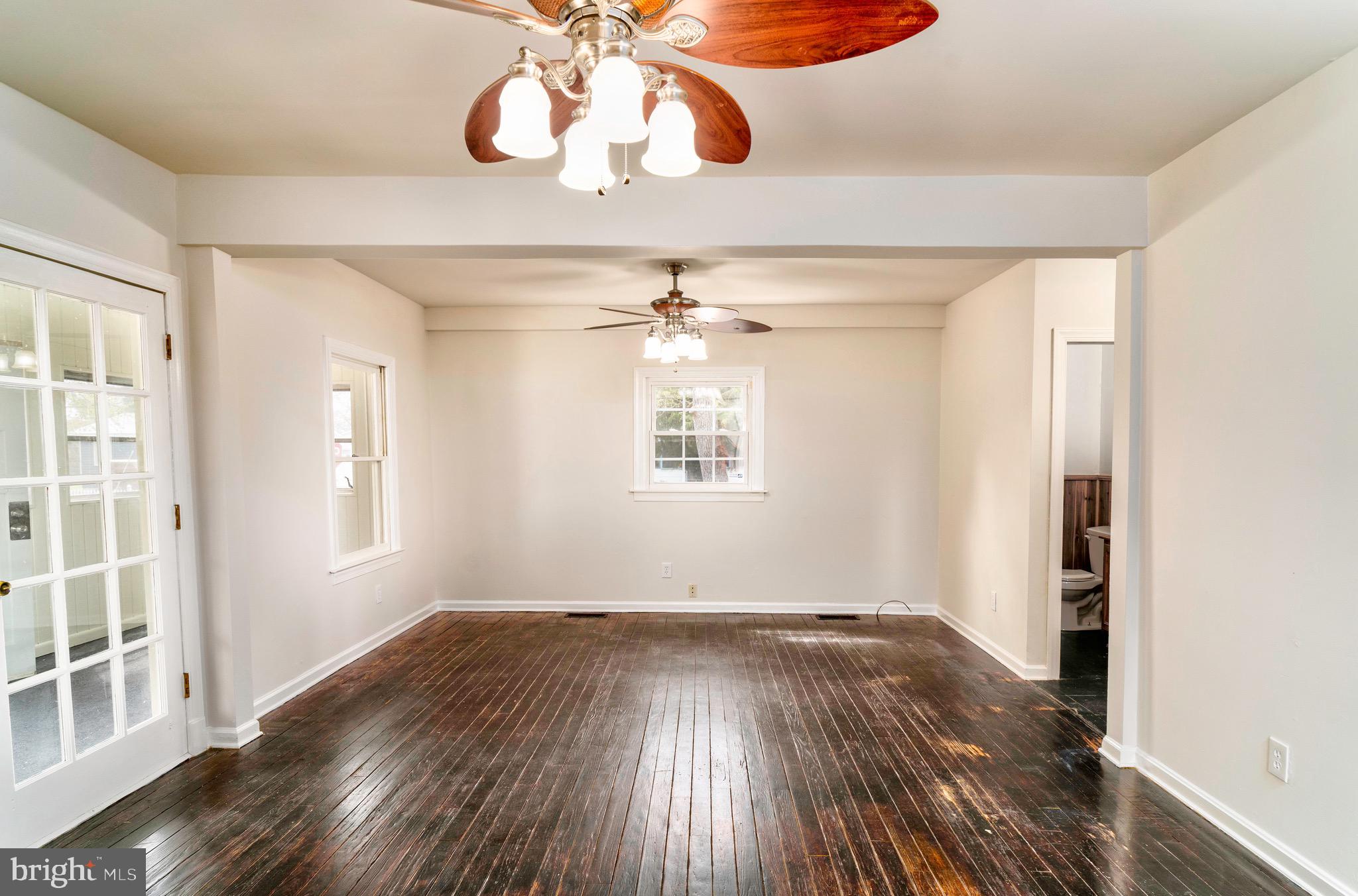 TOWN OF COLONIAL BEACH - Residential