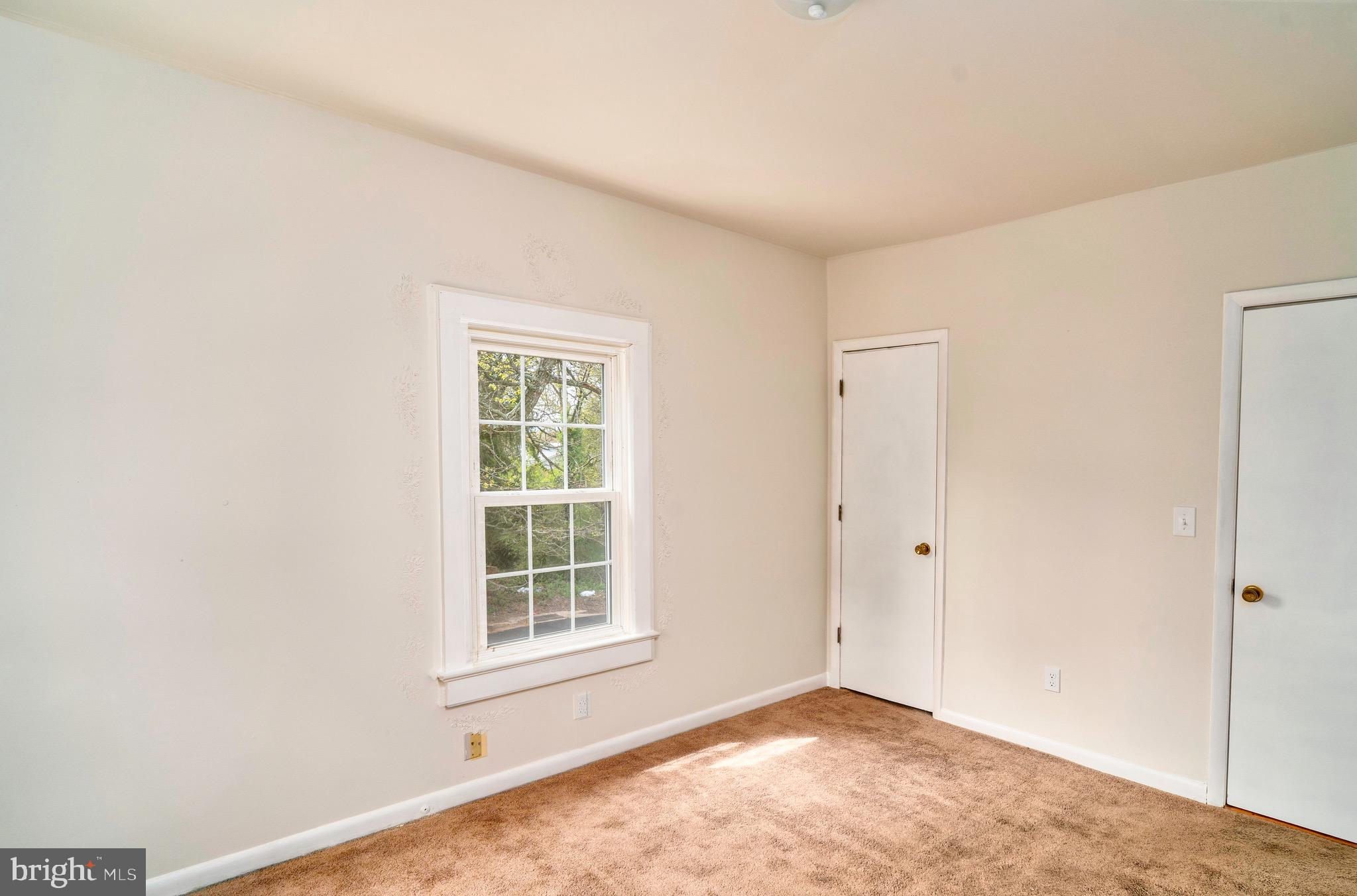 TOWN OF COLONIAL BEACH - Residential