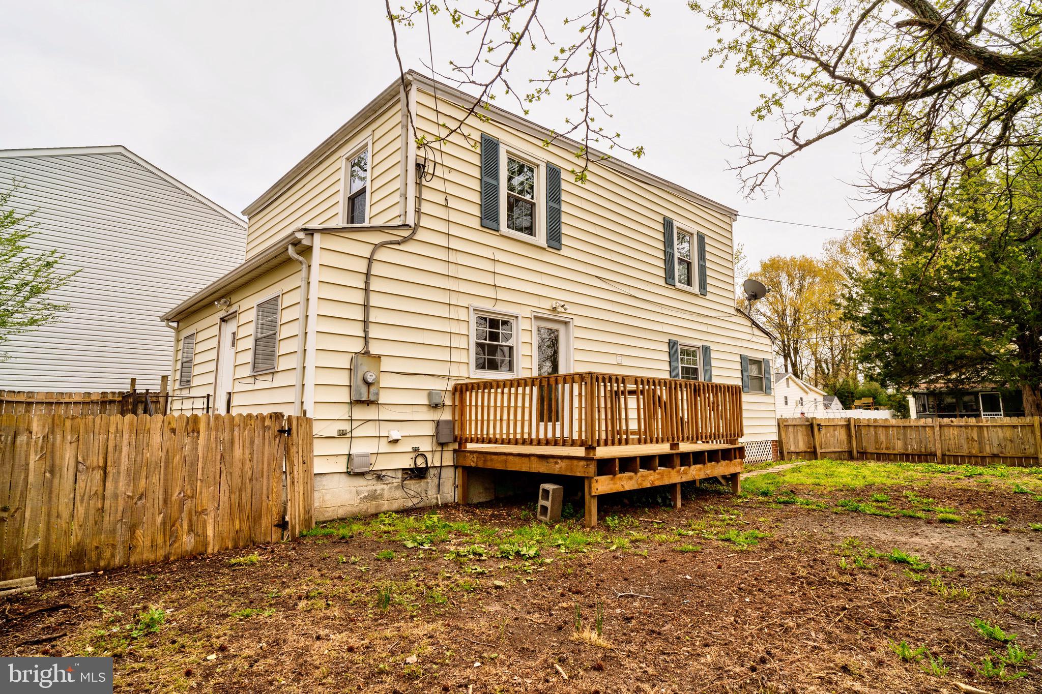 TOWN OF COLONIAL BEACH - Residential