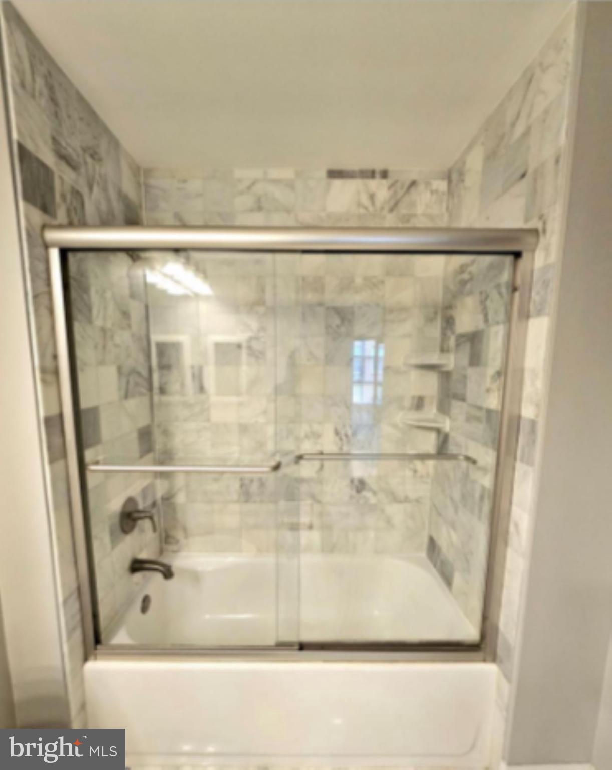 PIERSIDE AT HARBORVIEW - Residential Lease