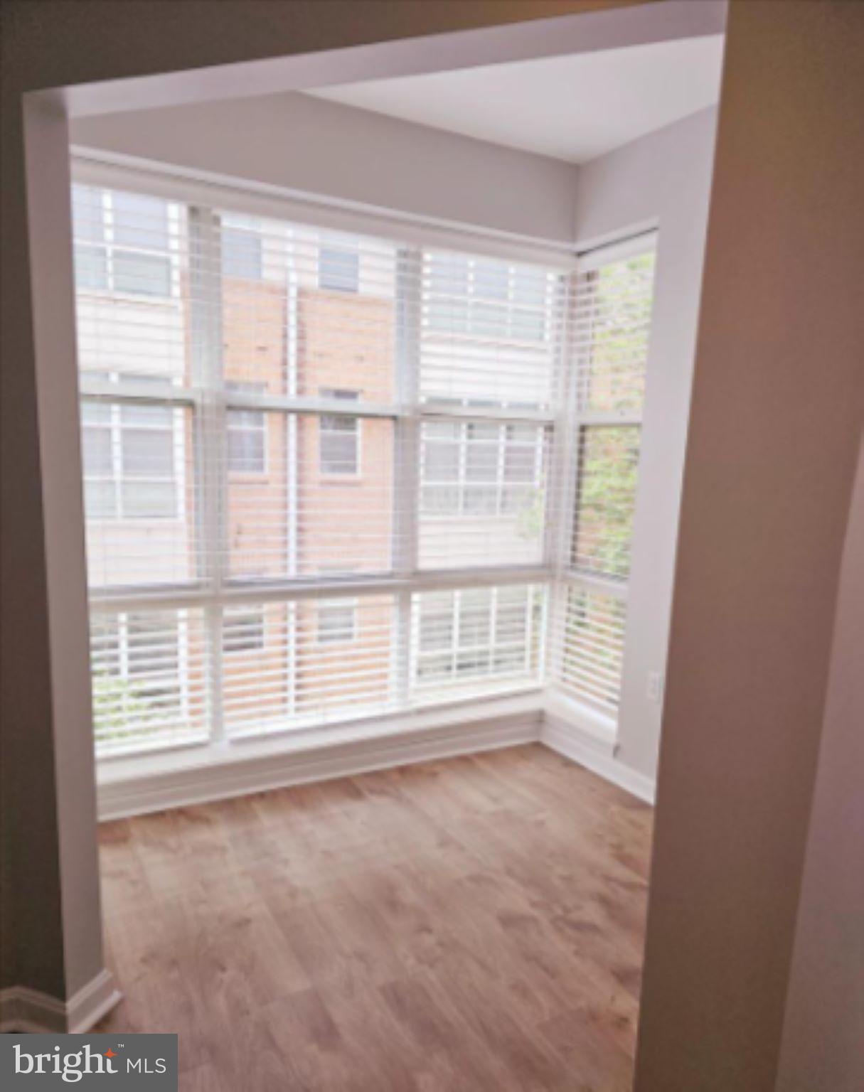 PIERSIDE AT HARBORVIEW - Residential Lease