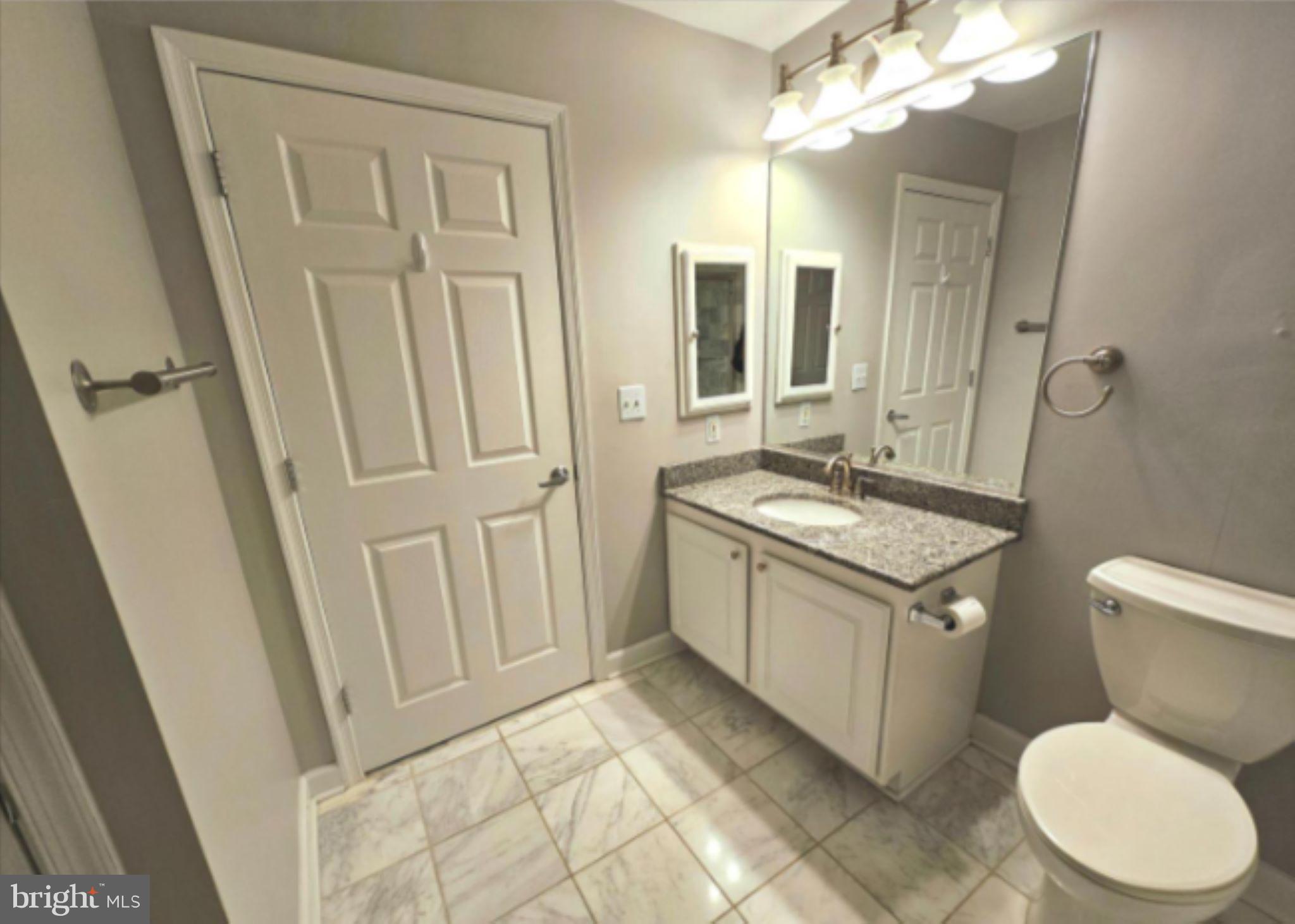 PIERSIDE AT HARBORVIEW - Residential Lease