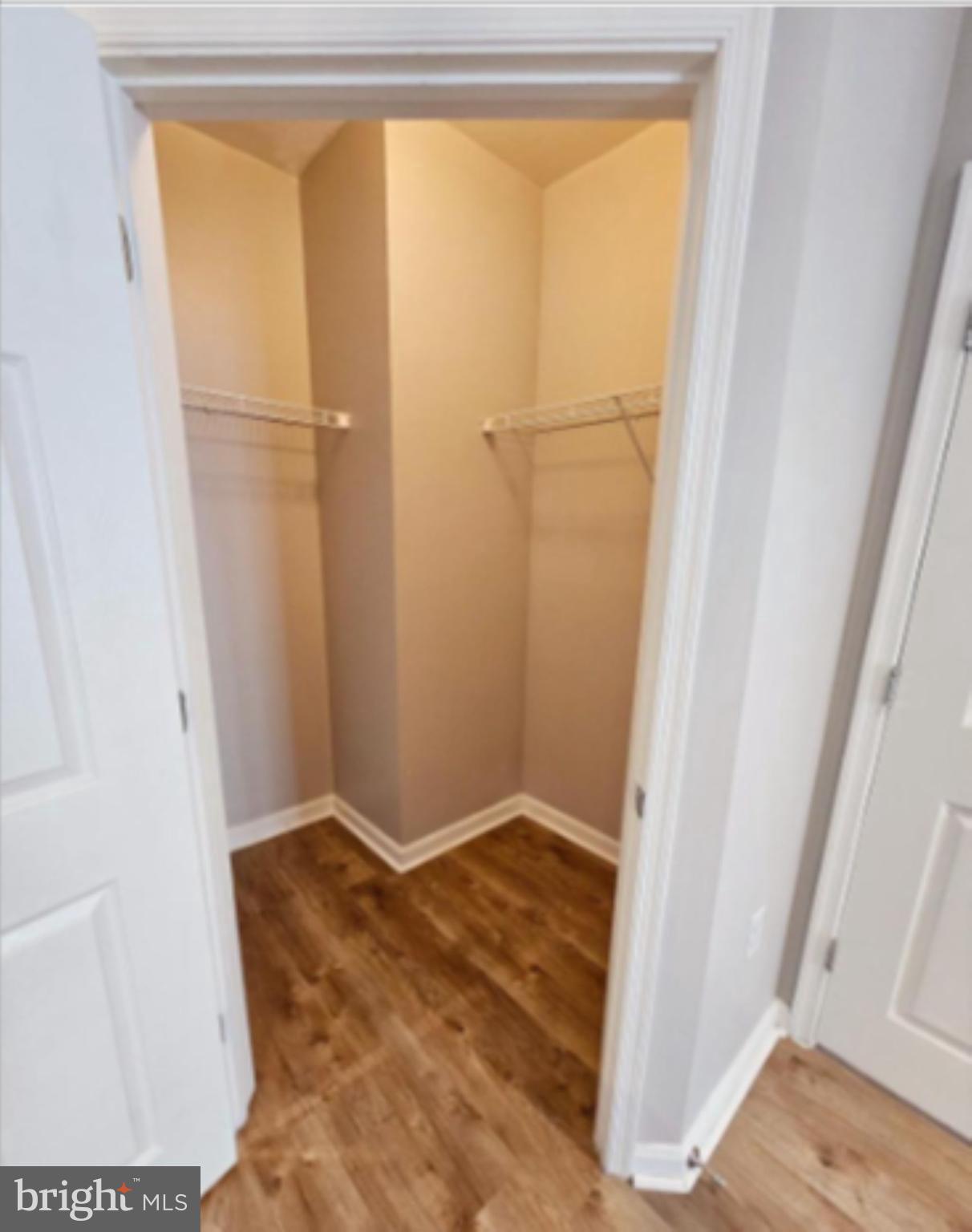 PIERSIDE AT HARBORVIEW - Residential Lease