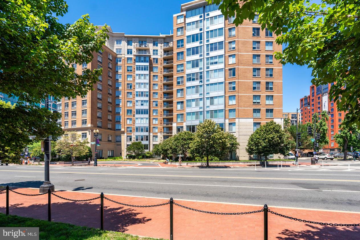 555 MASSACHUSETTS AVENUE NW 1417