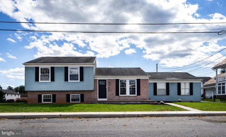 Photo 1 of 40 — 12 FRONT STREET, CAMP HILL, PA 17011