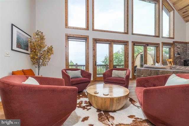 MASSANUTTEN - Residential