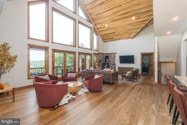 MASSANUTTEN - Residential