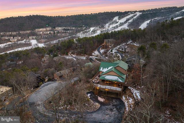 MASSANUTTEN - Residential