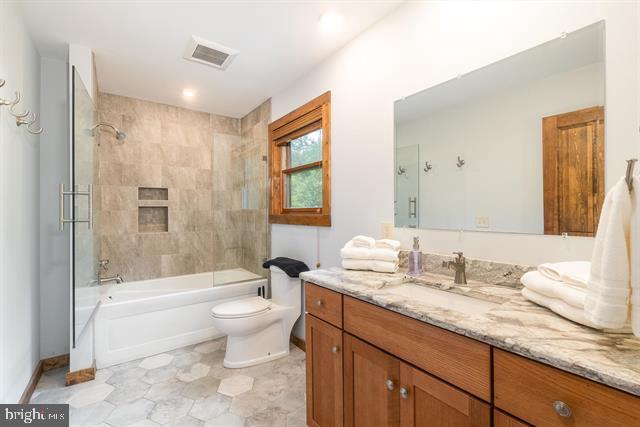 MASSANUTTEN - Residential