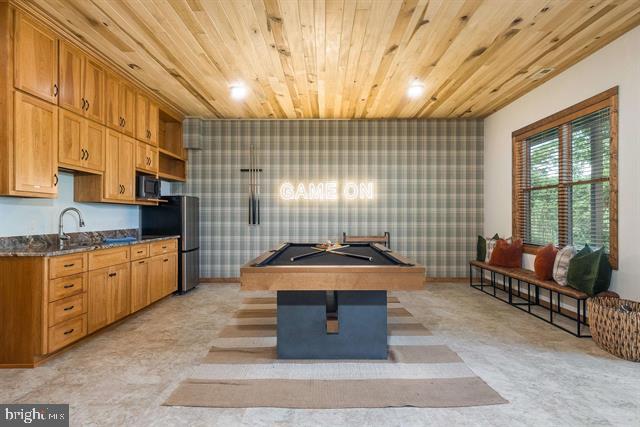 MASSANUTTEN - Residential