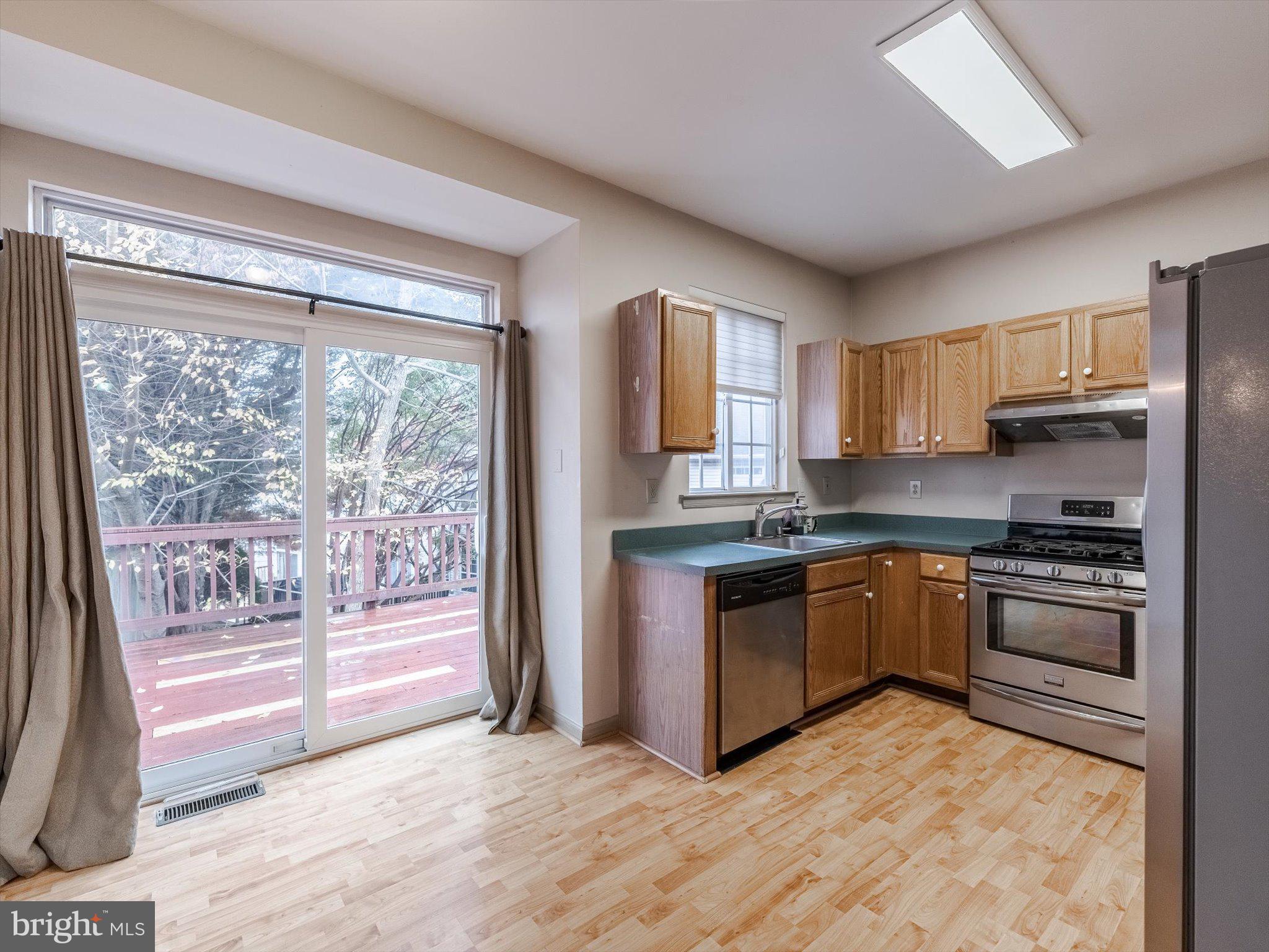 ROXBOROUGH - Residential