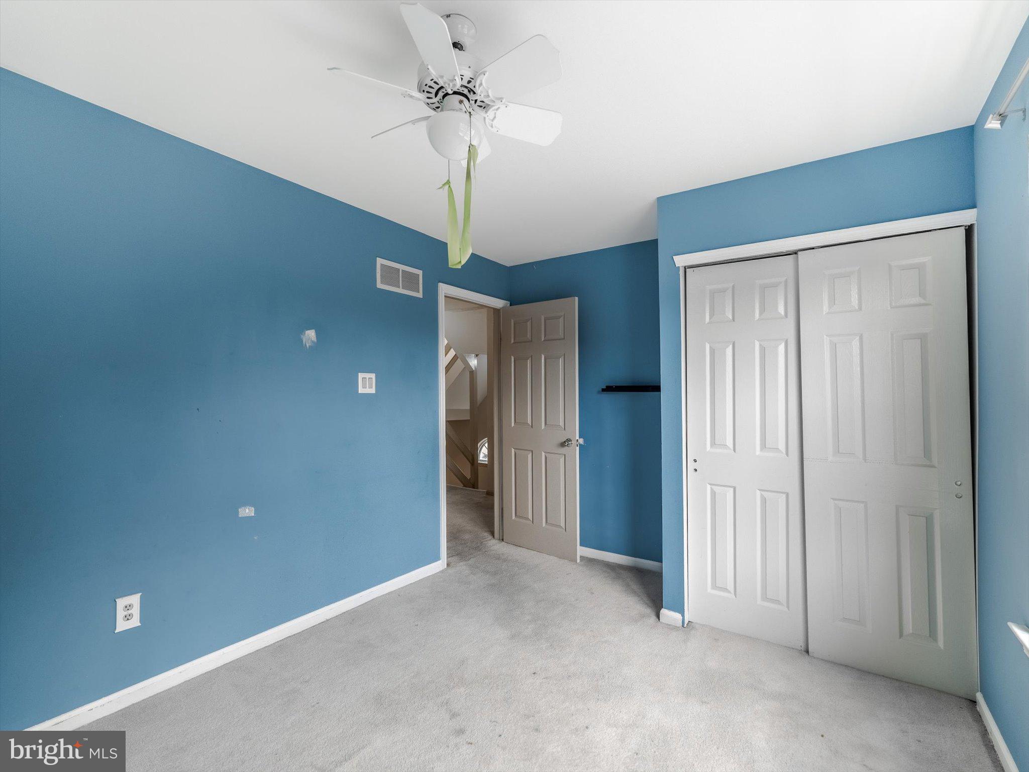 ROXBOROUGH - Residential