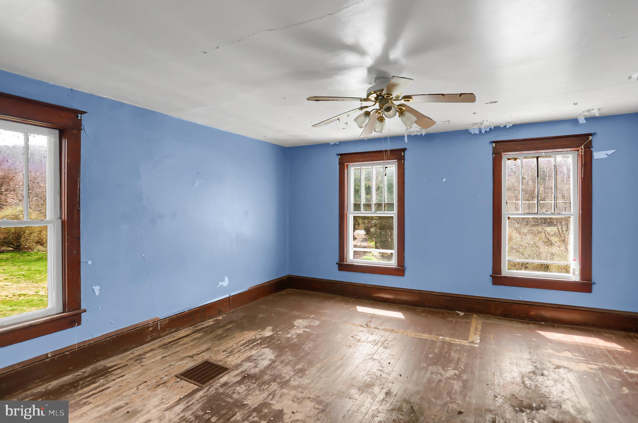 NONE AVAILABLE - Land