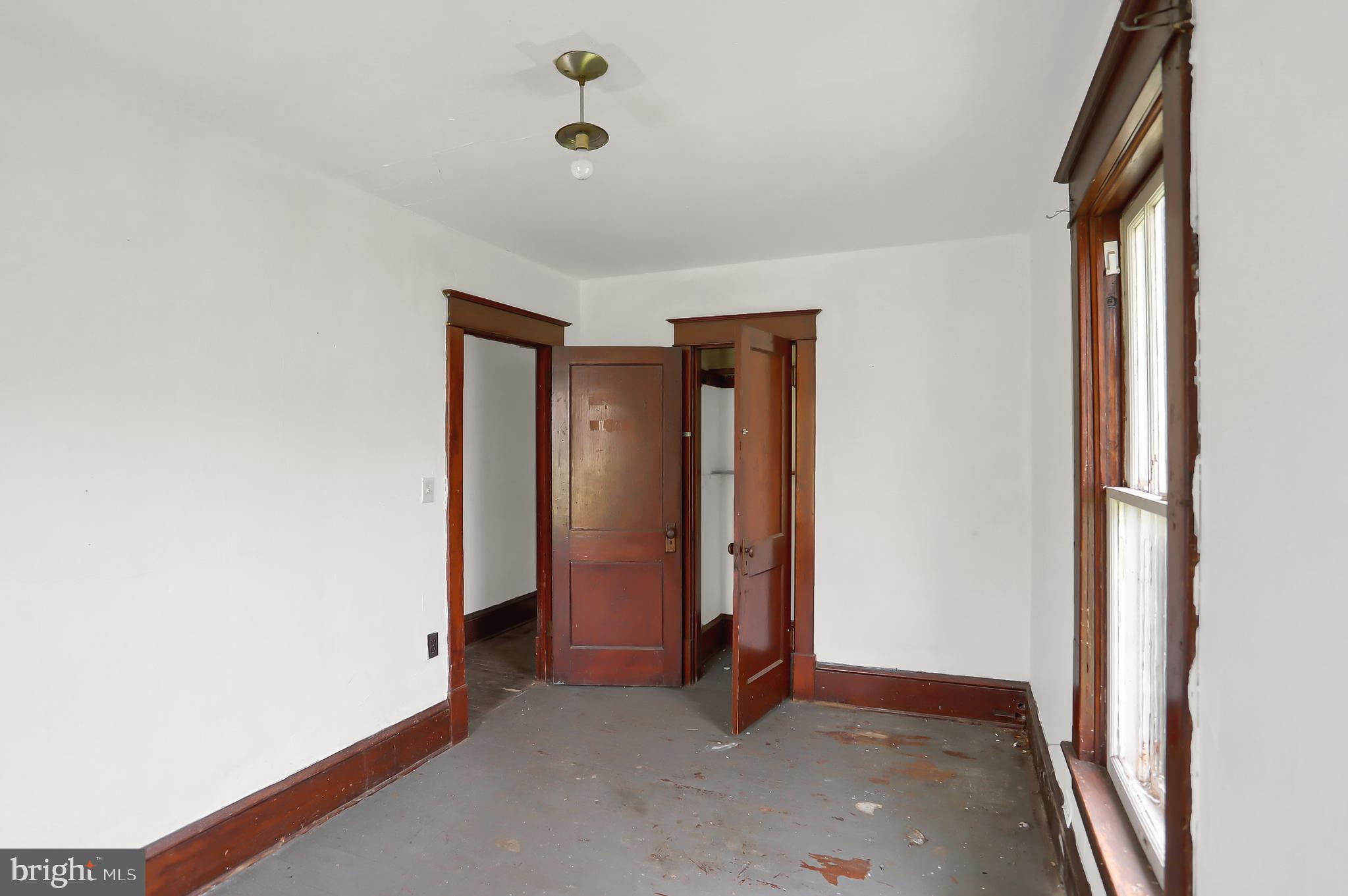 NONE AVAILABLE - Land