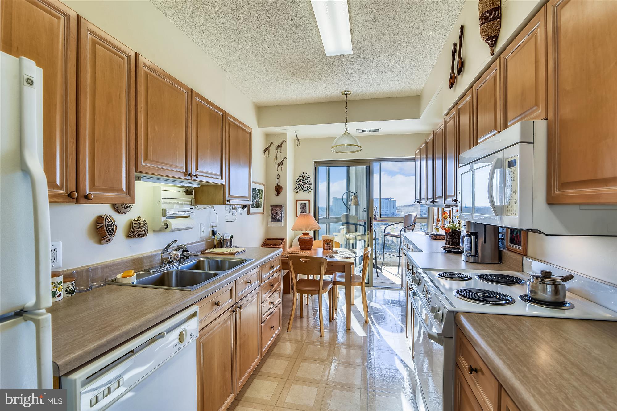 LANSDOWNE WOODS LEISURE WORLD - Residential