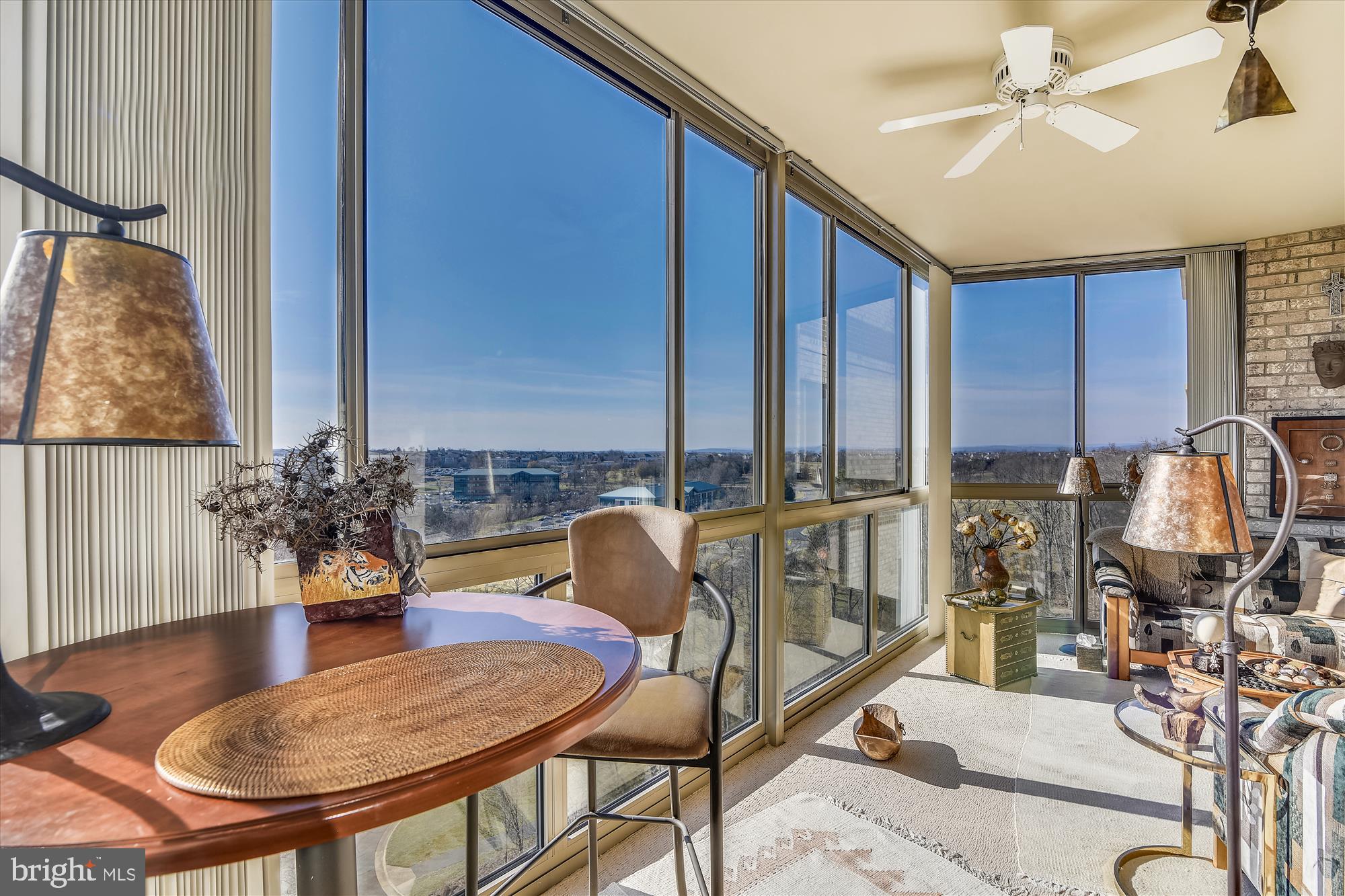 LANSDOWNE WOODS LEISURE WORLD - Residential