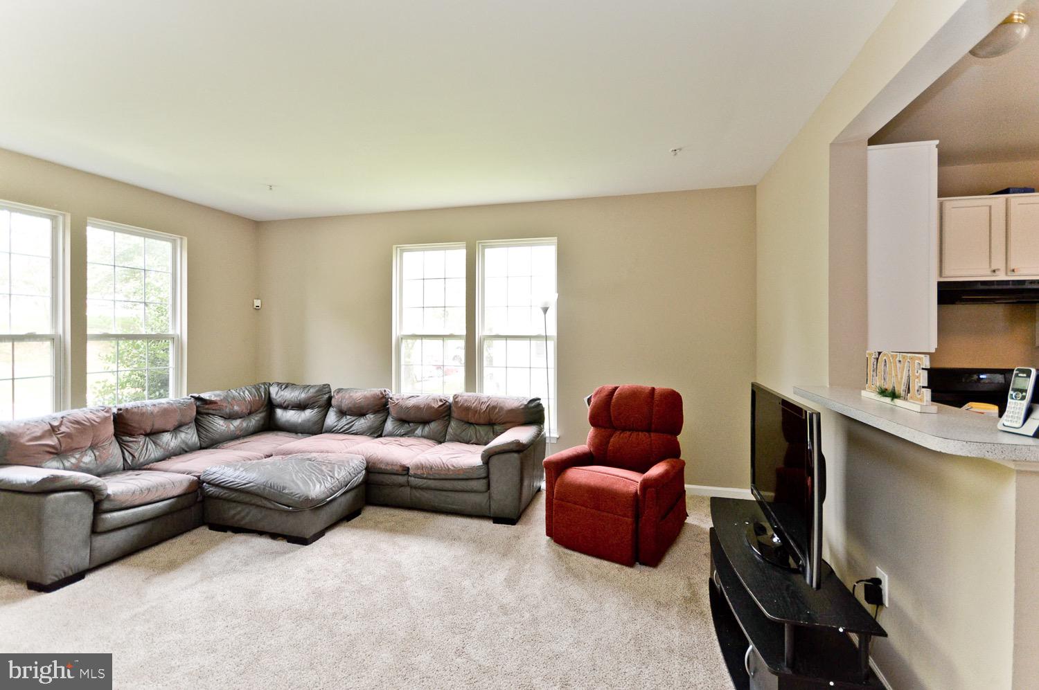 SUMMIT CREEK - Residential