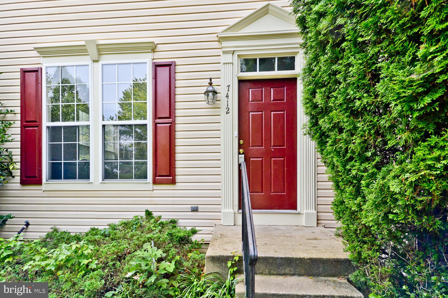 SUMMIT CREEK - Residential