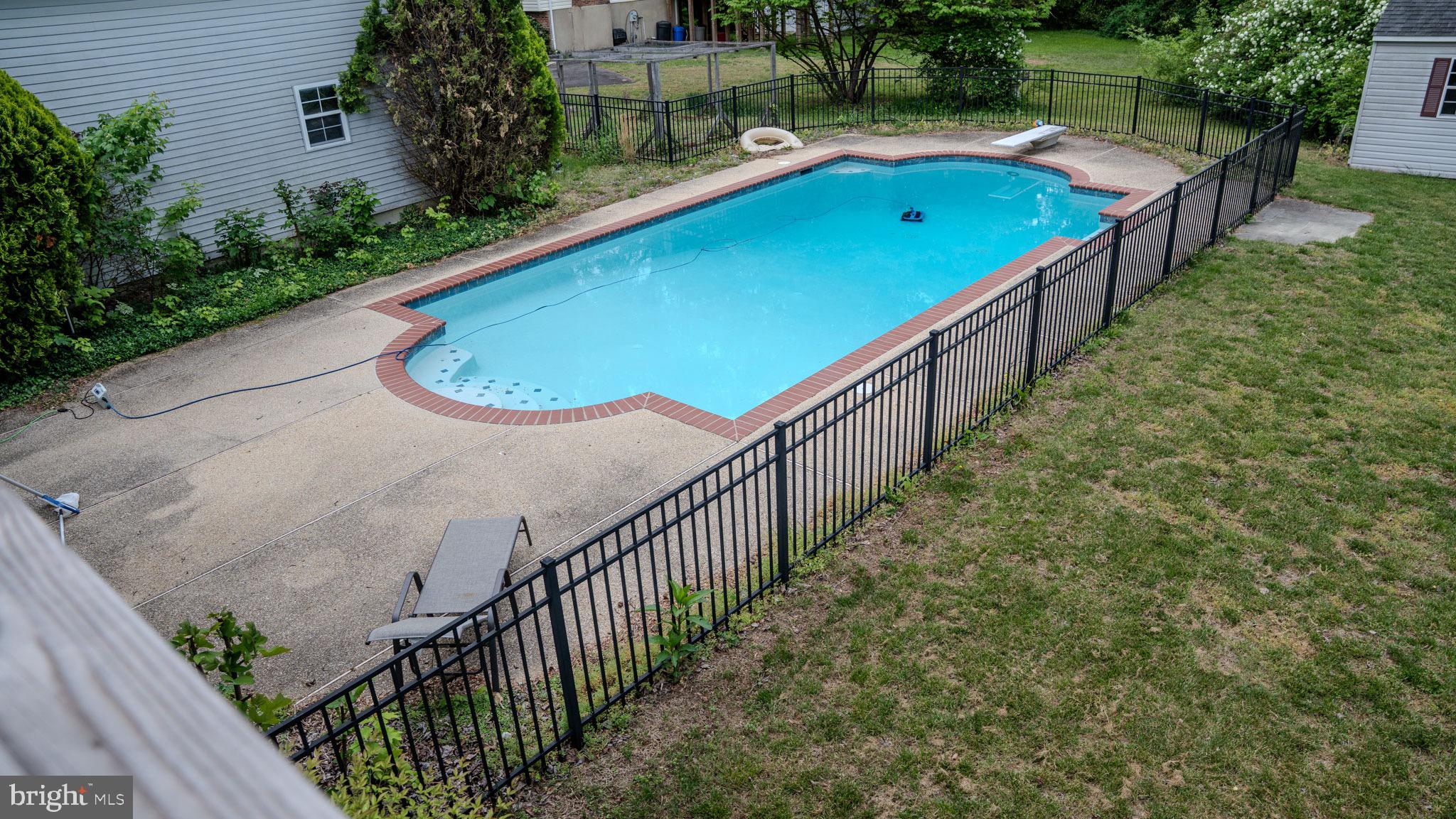 REGAL ESTATES - Residential
