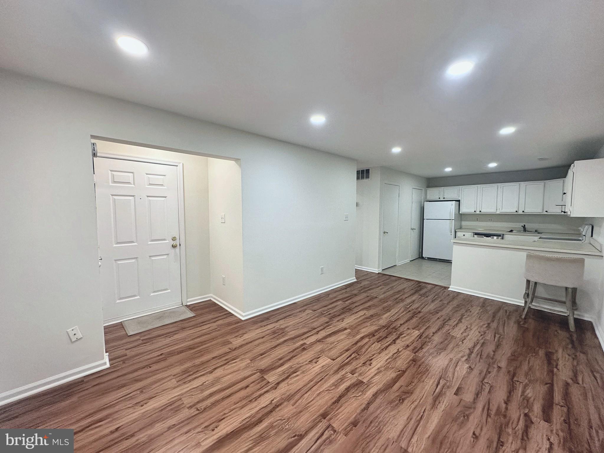 10708 KINGS RIDING WAY T-2-19