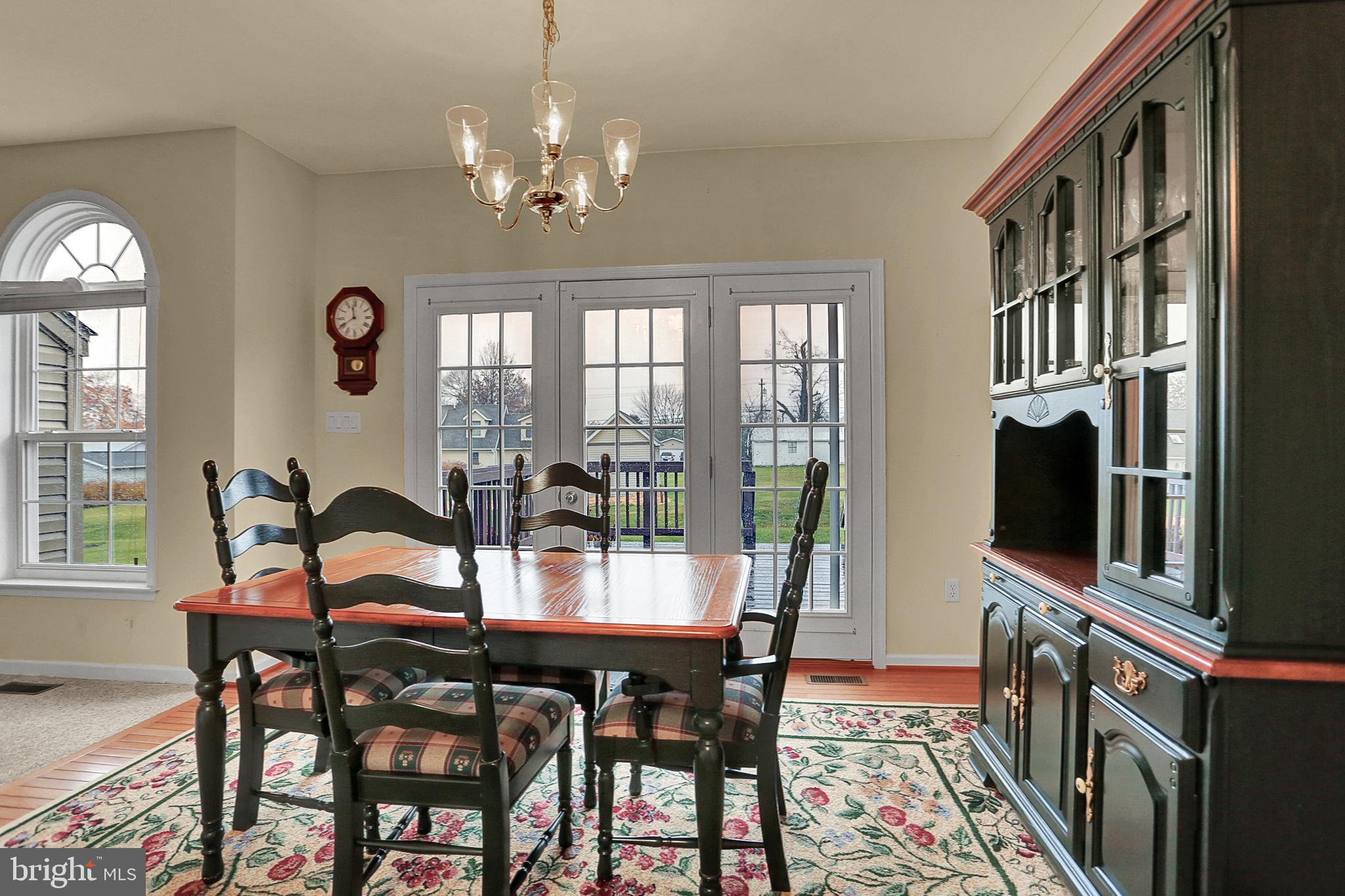 EAST VIEW ESTATES - Residential