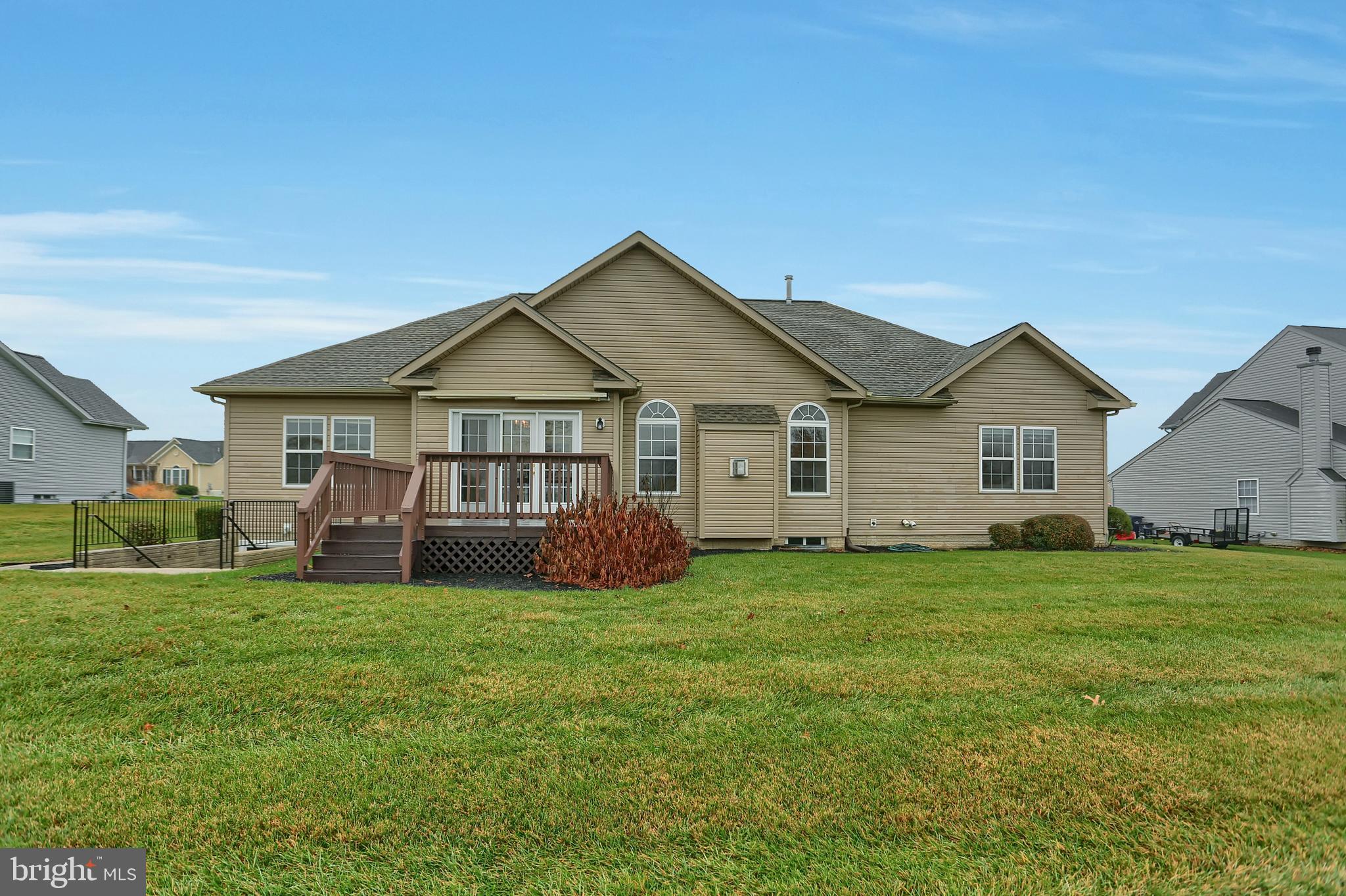 EAST VIEW ESTATES - Residential