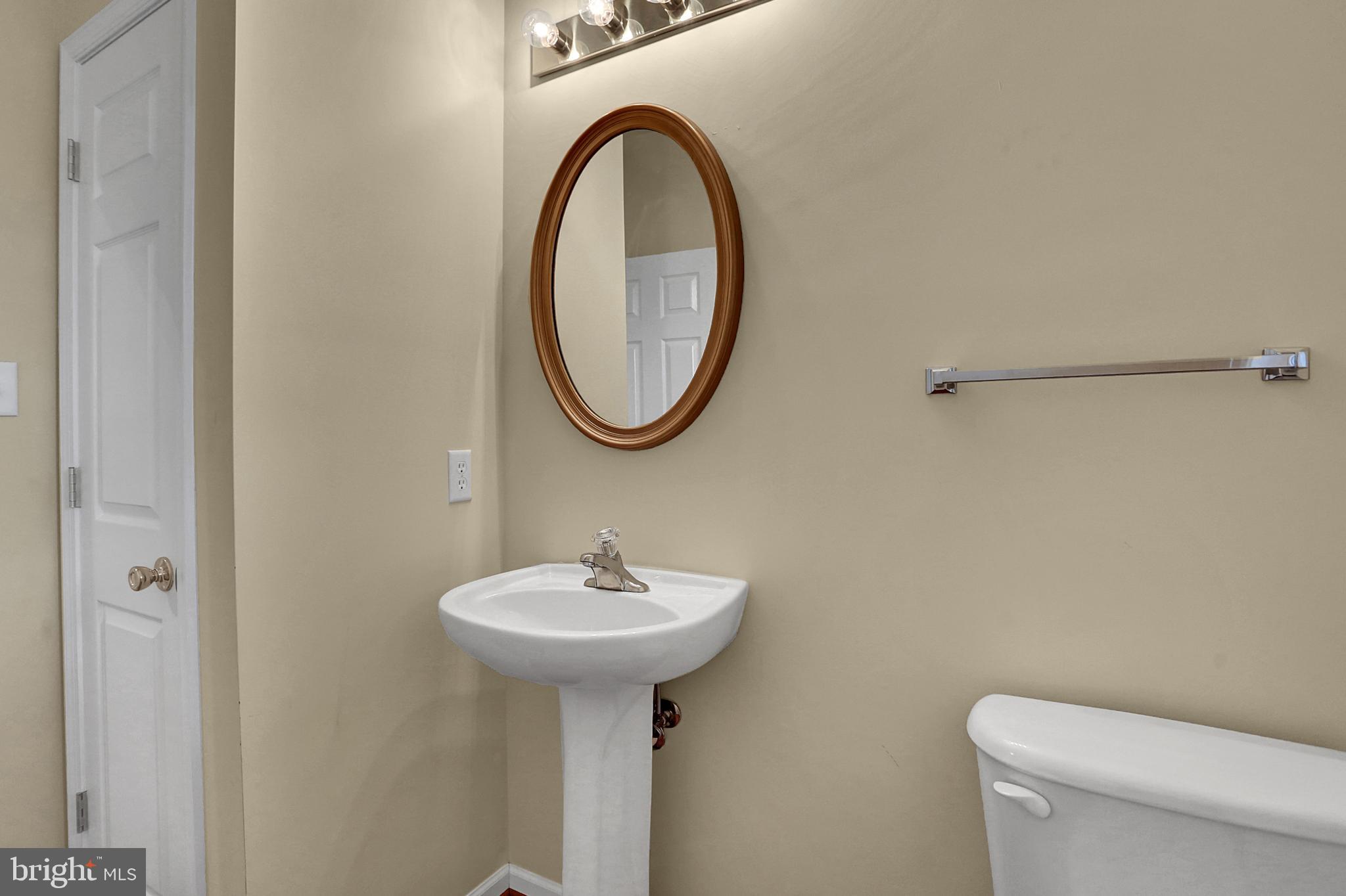 EAST VIEW ESTATES - Residential