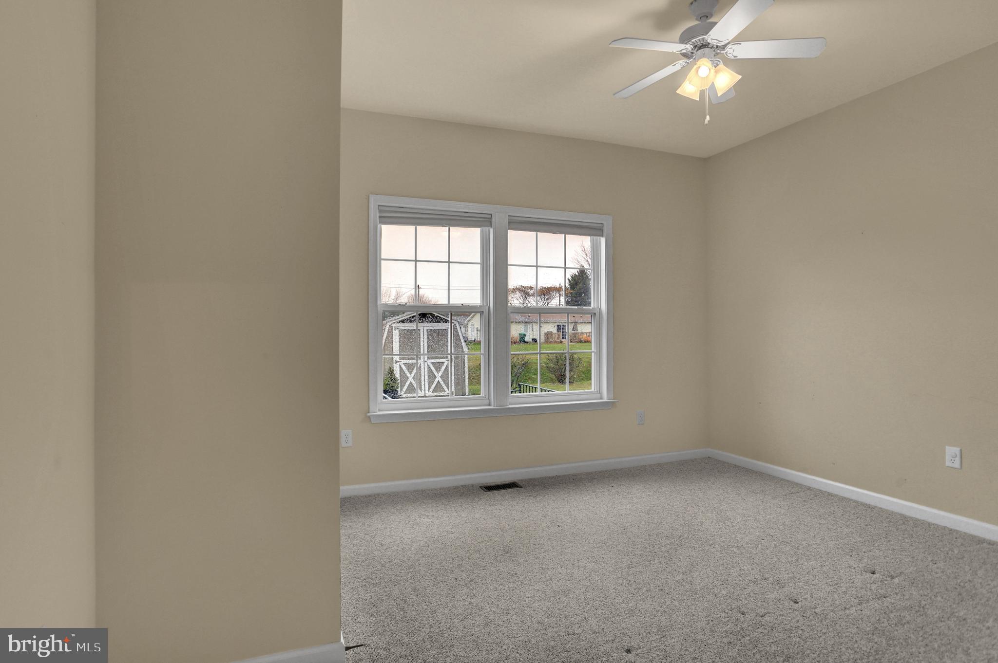 EAST VIEW ESTATES - Residential