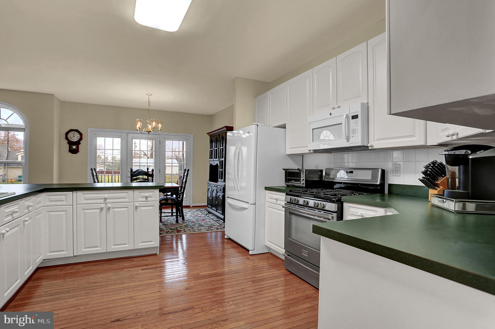 EAST VIEW ESTATES - Residential