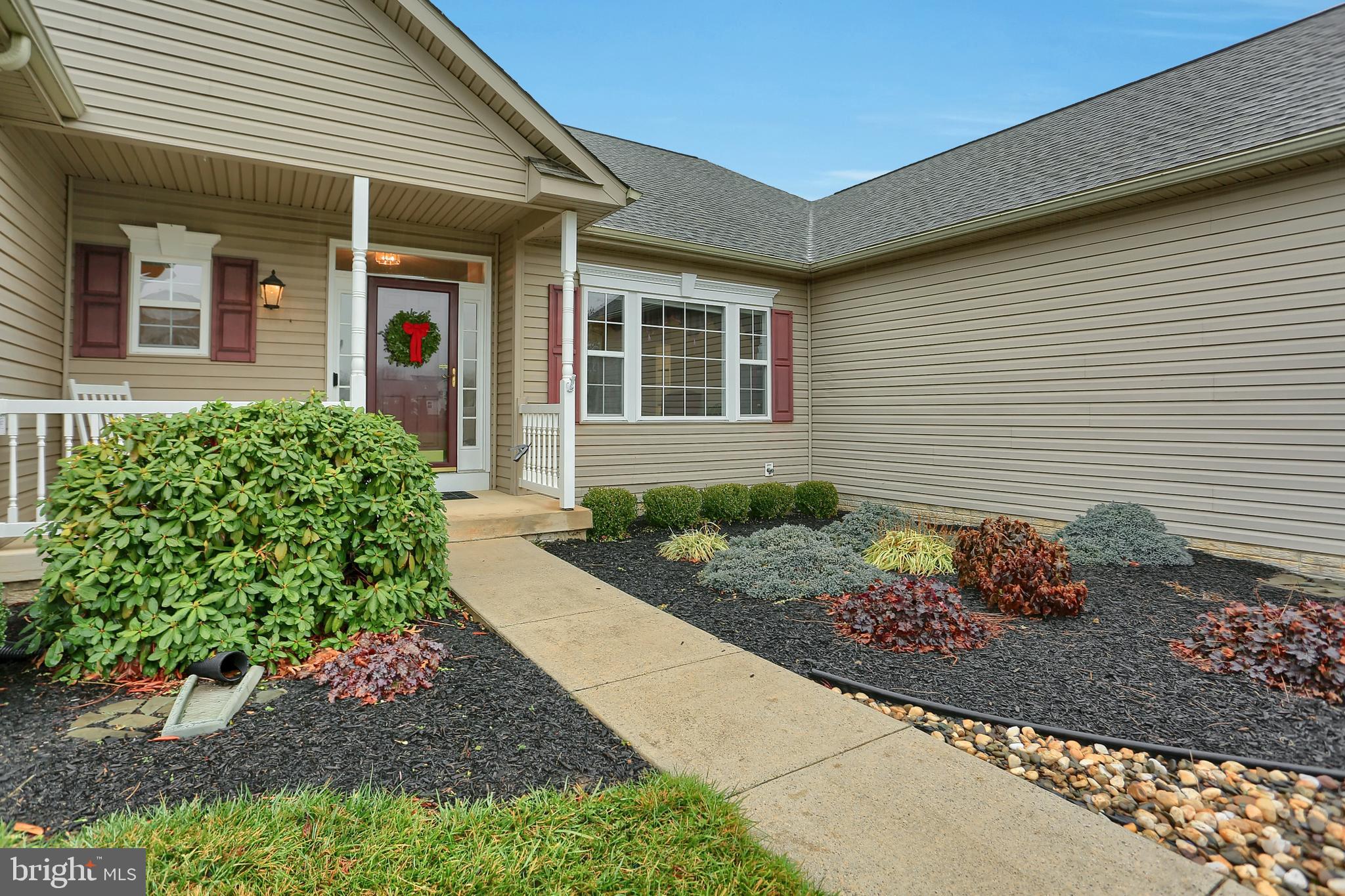 EAST VIEW ESTATES - Residential